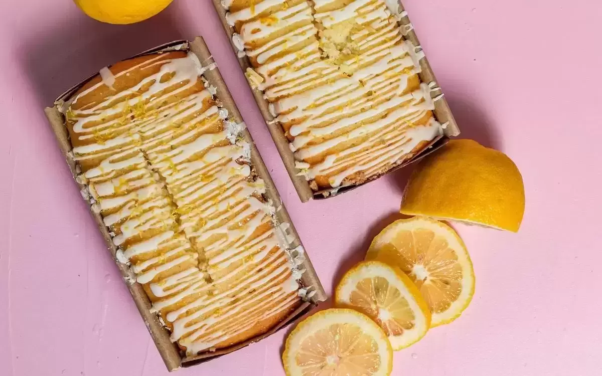 Į pyragus ne tik obuoliai – išbandykite 3 citrusais kvepiančių gardėsių receptus